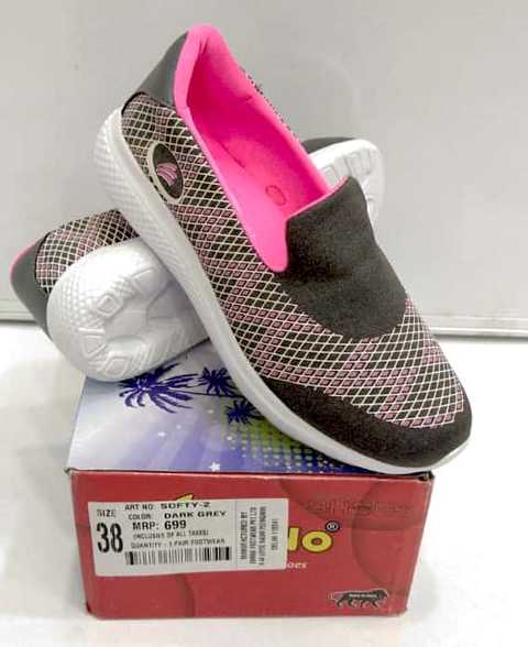 sports belly shoes