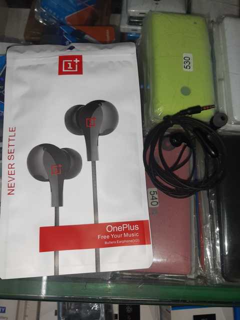 oneplus bullers earphone v2